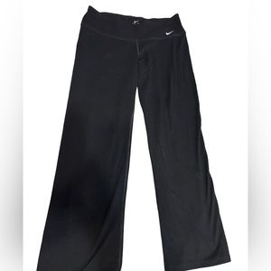 Nike pro black flare leggings